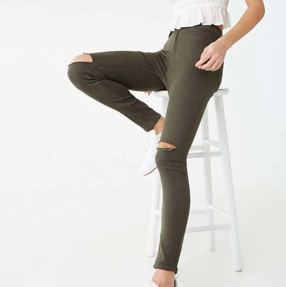 Green Flayed Skinnies